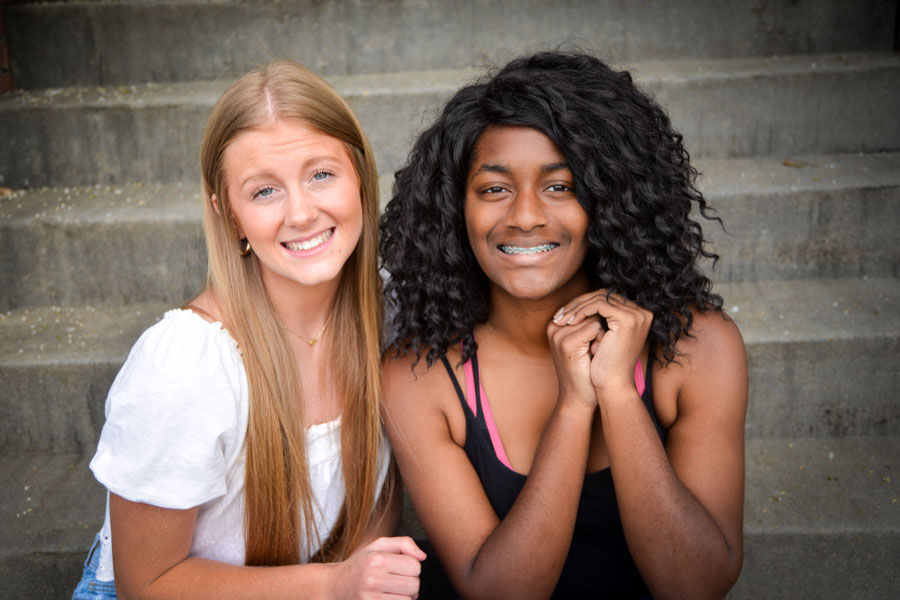 teen-girls-on-stairs