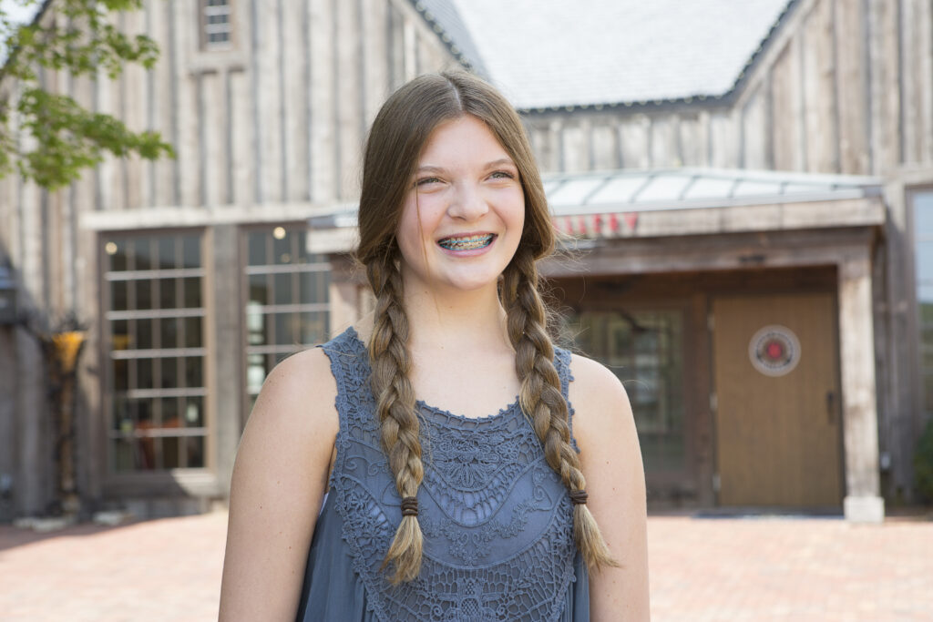 Teen girl wearing braces, Canales Orthodontics, braces, Alabaster, Gardendale